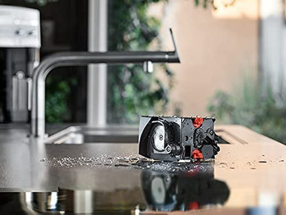 De'Longhi B ESAM 3000 Kaffeevollautomat, Edelstahl rostfrei, 1.8 liters, Schwarz